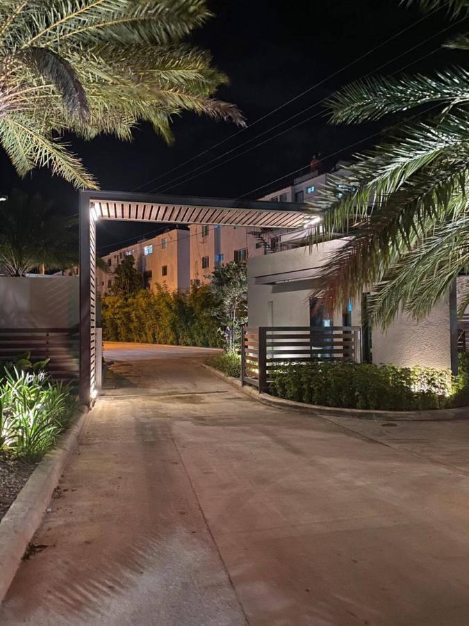 Your Space Piscina, Parque Infantil, 3 Habitaciones , Res Breezes Santiago Santiago De Los Caballeros Exterior foto
