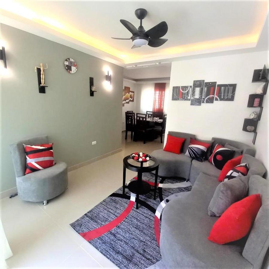 Your Space Piscina, Parque Infantil, 3 Habitaciones , Res Breezes Santiago Santiago De Los Caballeros Exterior foto